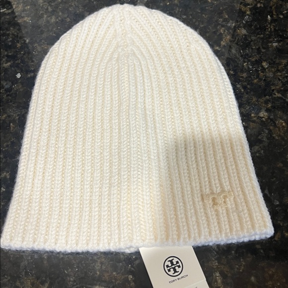 Tory Burch Cream Knit Hat and Mittens Set - Picture 11 of 14